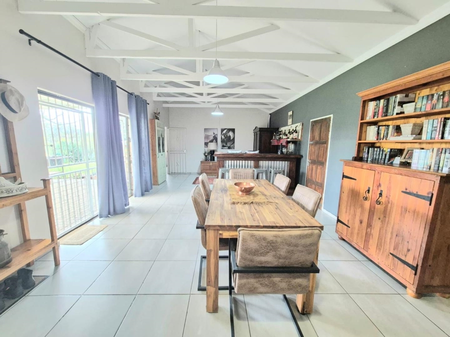 5 Bedroom Property for Sale in Roodewal Free State